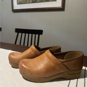 Dansko professional clogs - honey - 39